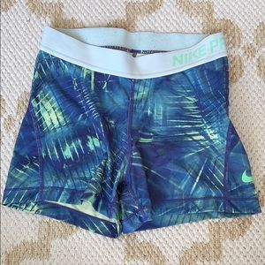 dry fit nike pro spandex